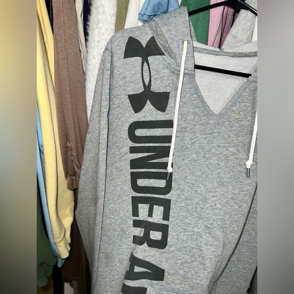 Under Armour Gray Hoodie with Black Logo - Picture 6 of 11